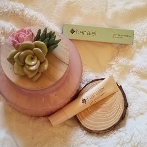 Hanalei lip treatment